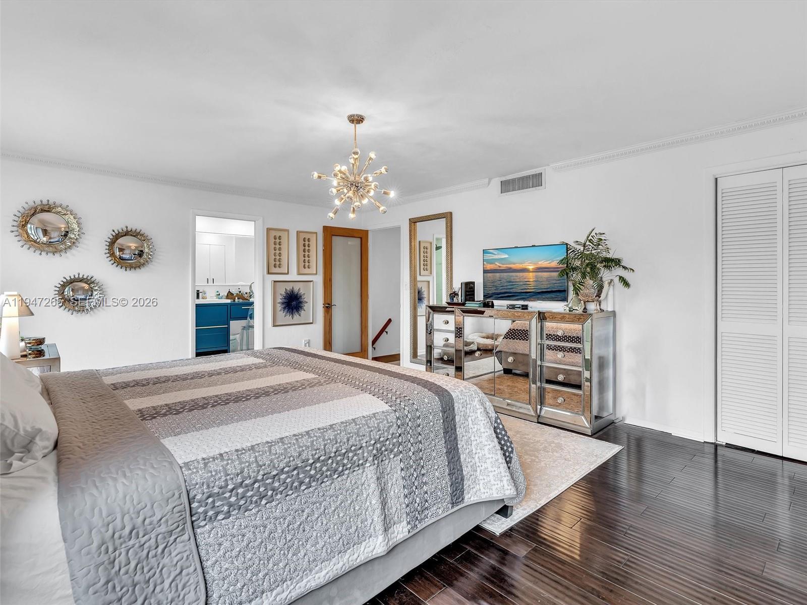 SUNSET PARK LAKE VILLAS S - Residential