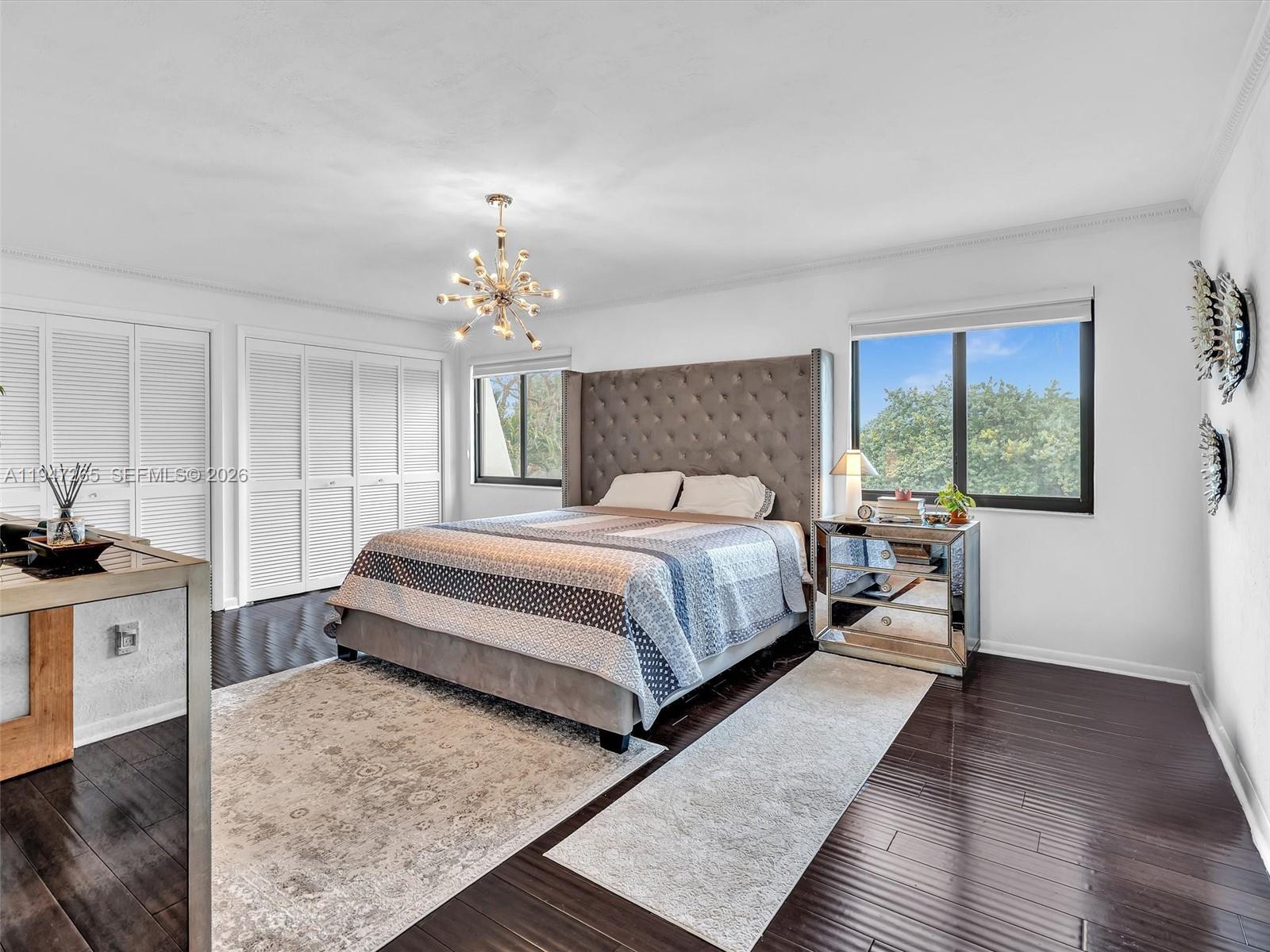 SUNSET PARK LAKE VILLAS S - Residential