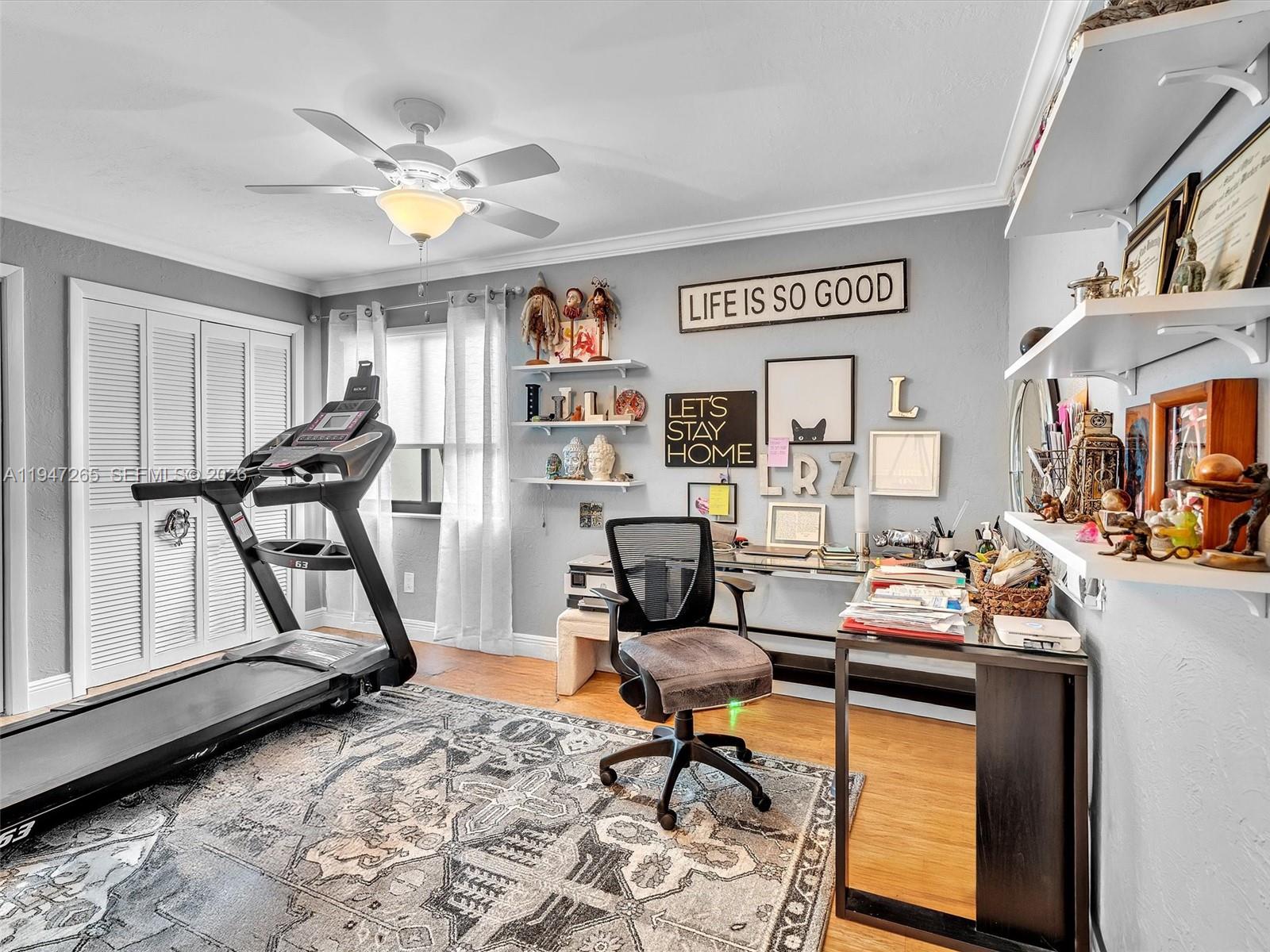 SUNSET PARK LAKE VILLAS S - Residential