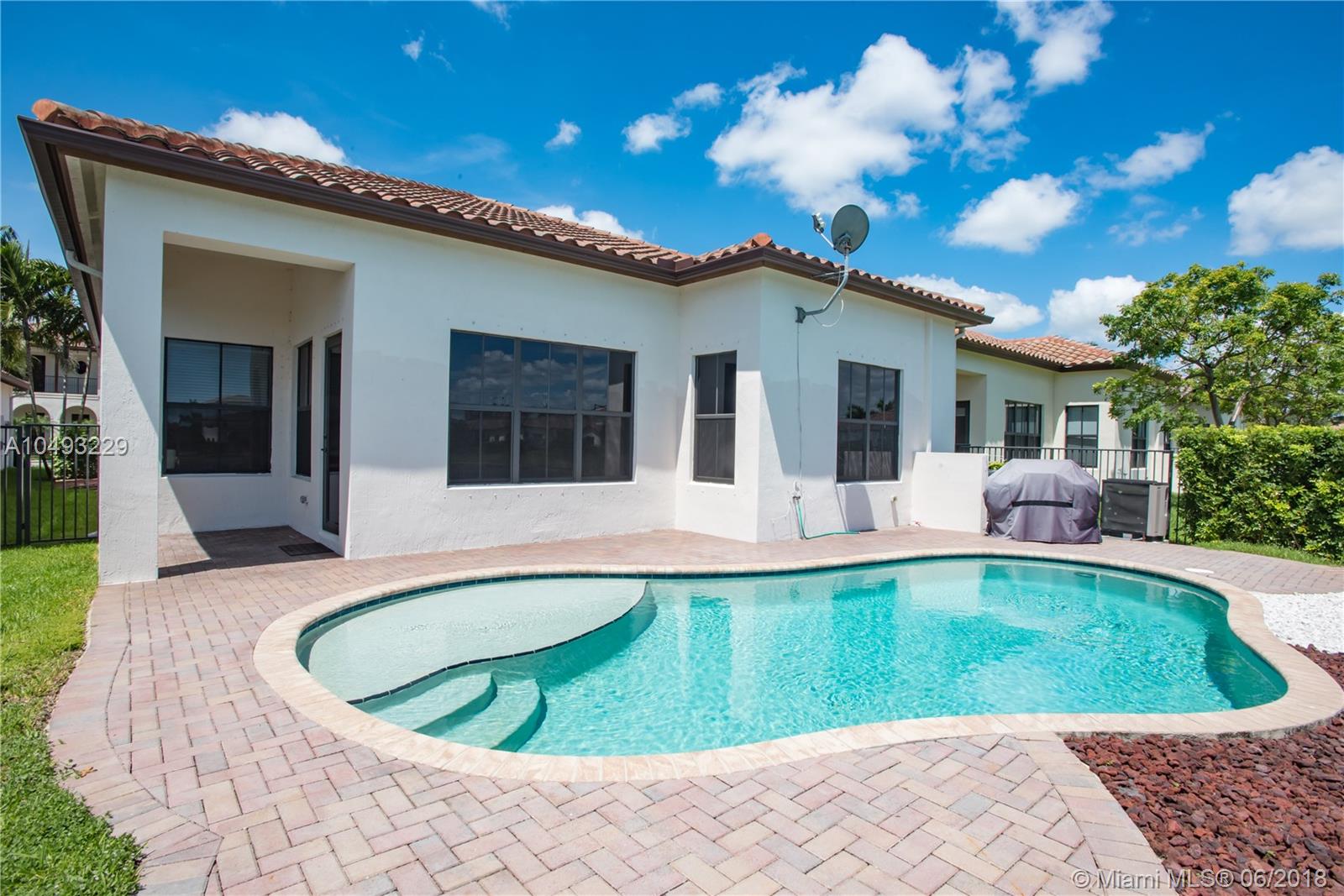 MONTERRA PLAT - Residential Lease