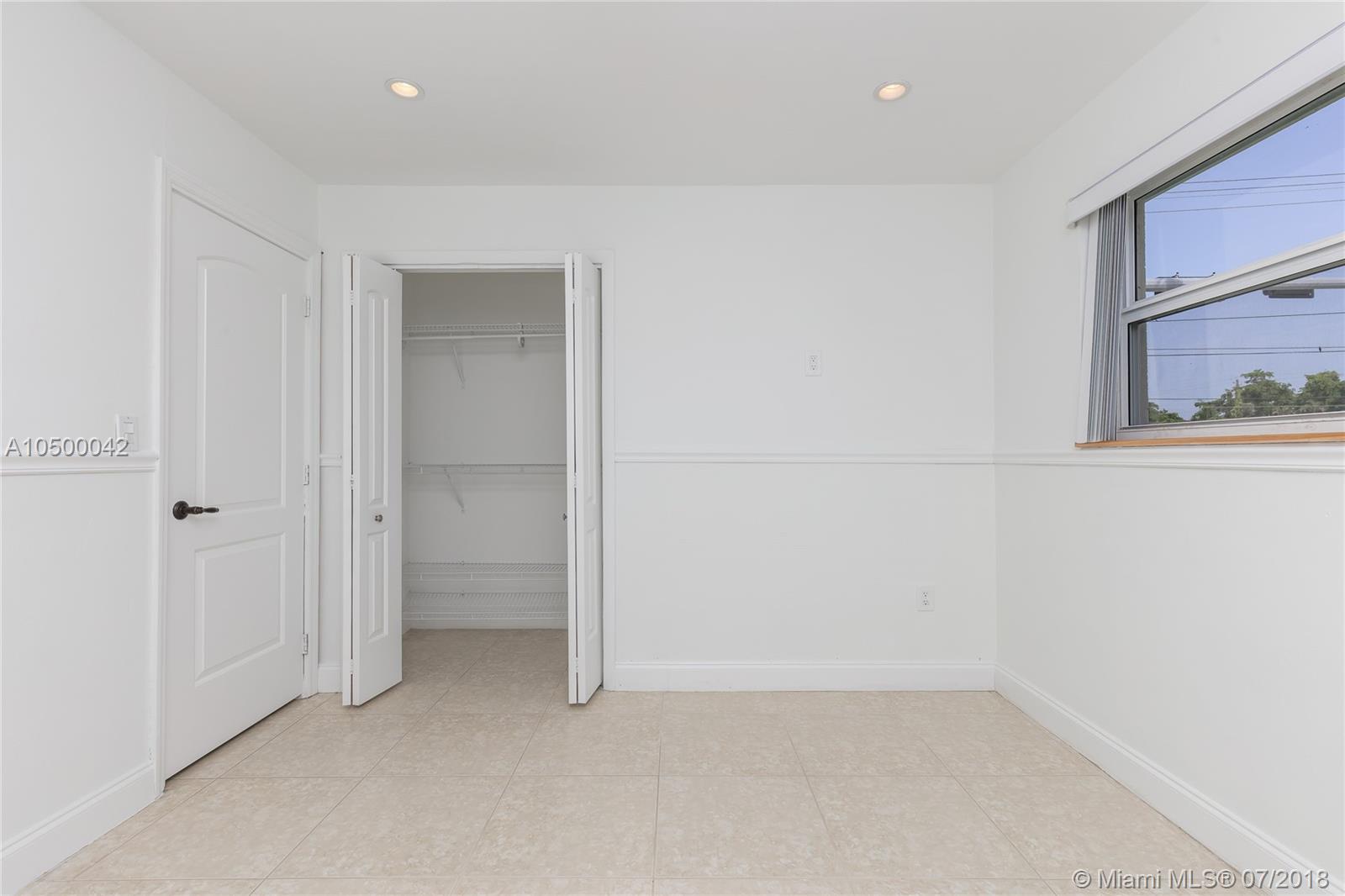 RIVIERA PARK - Residential