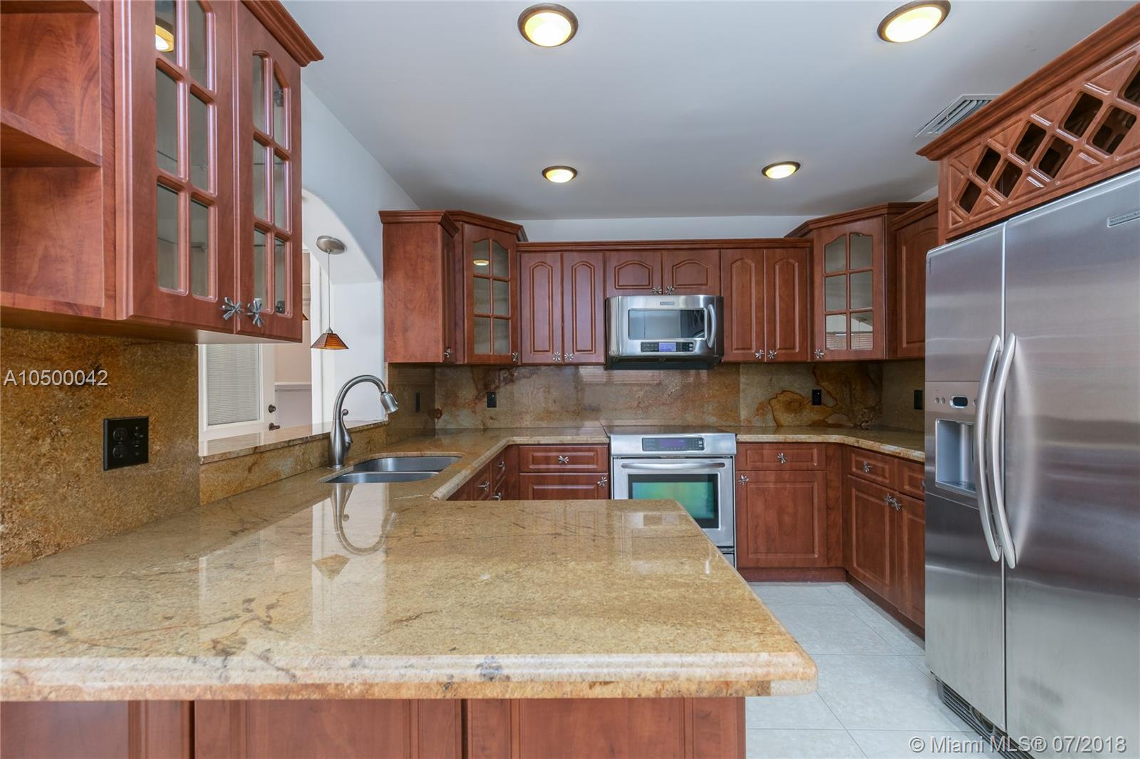 RIVIERA PARK - Residential