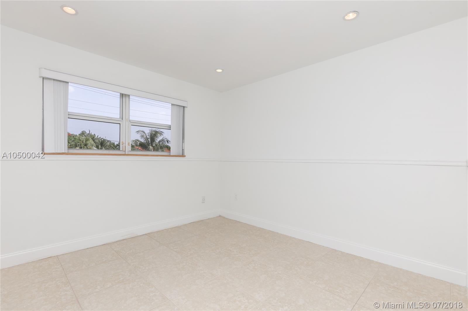 RIVIERA PARK - Residential