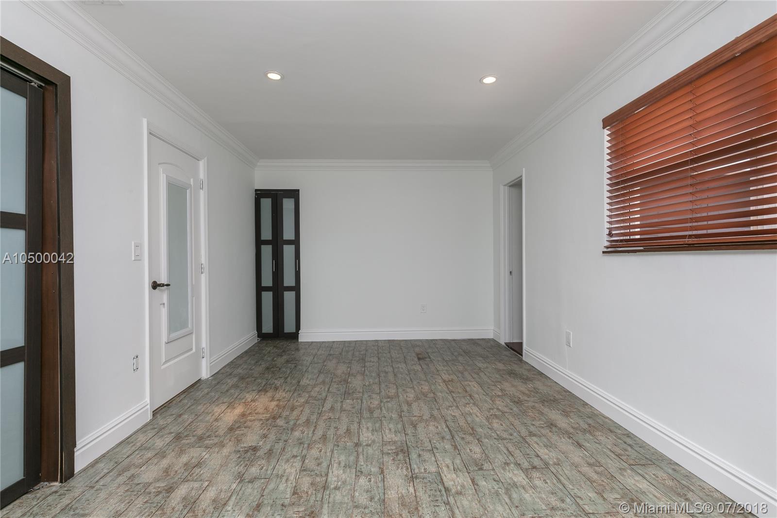 RIVIERA PARK - Residential