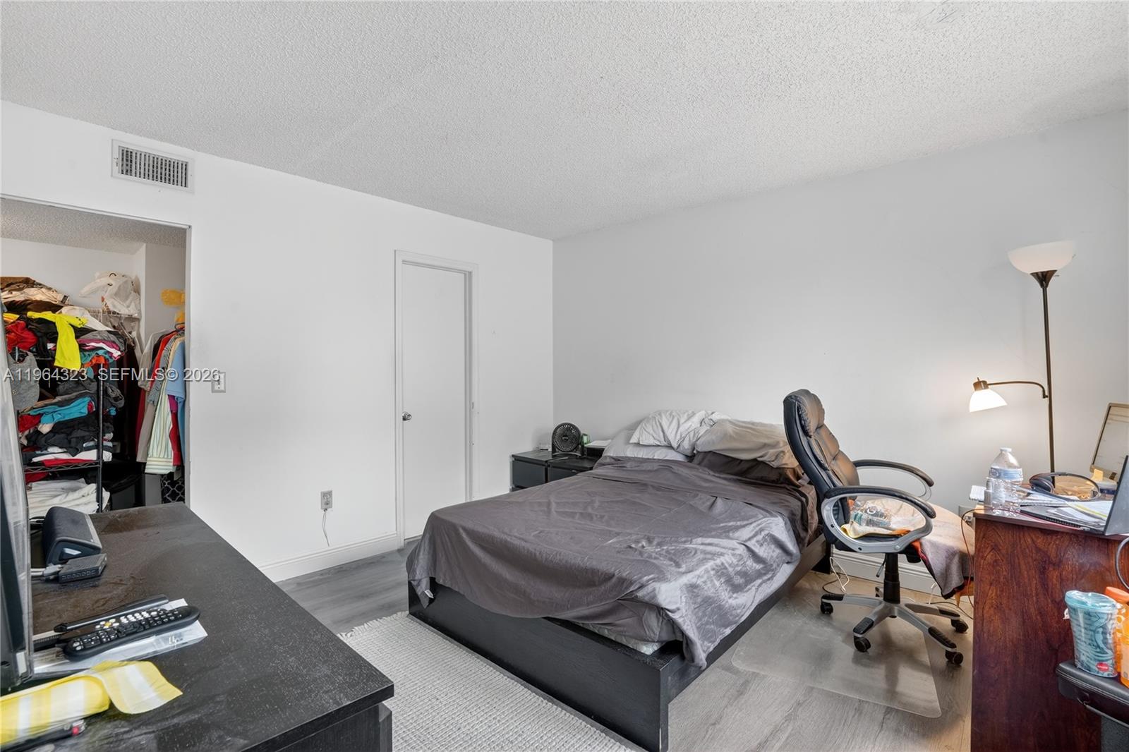 CORAL POINTE TOWNHOMES CO - Residential