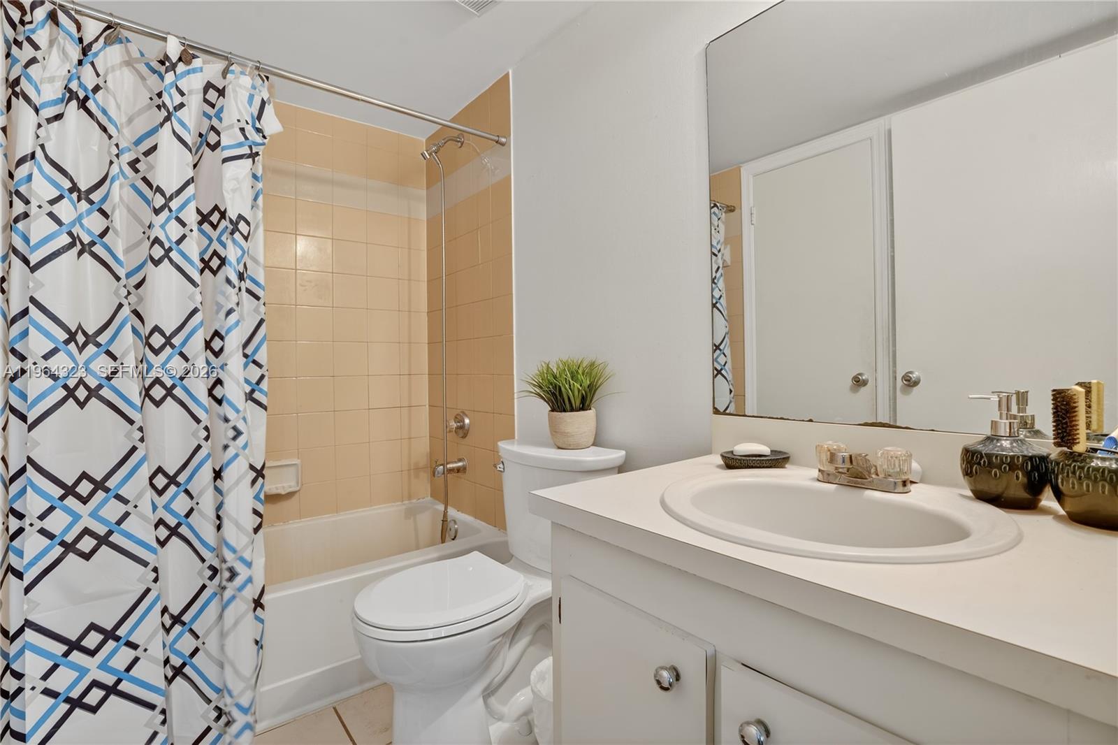 CORAL POINTE TOWNHOMES CO - Residential