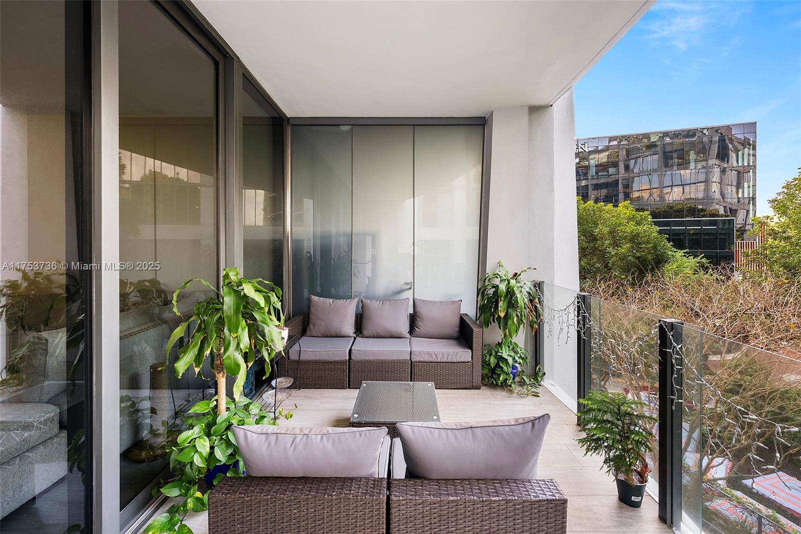 CLUB RESIDENCES AT PARK G - Residential
