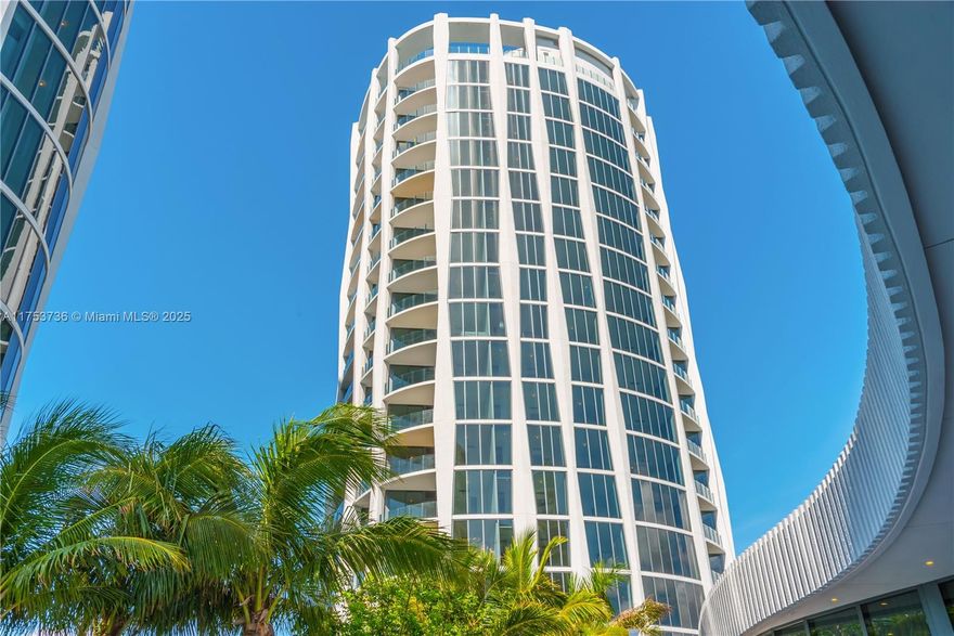Welcome to Park Grove, Coconut Grove's ultimate luxury haven. This 1 bed, 1 bath retreat blends impeccable design with unparalleled comfort. The European-inspired kitchen boasts top-of-the-line appliances, a gas cooktop, marble countertops, a striking mirrored backsplash and a private terrace with glass walls that frame breathtaking views of lush greenery.
Enjoy the convenience of a parking space and indulge in world-class amenities, including a resort-style pool with cabanas, Club Residence private rooftop pool, media room, top notch fitness center, a wellness lounge with steam room and sauna, on-site dining, a business center, a children’s play area, and more. With 24/7 concierge, valet, and security, every detail is designed for effortless luxury. Welcome home.