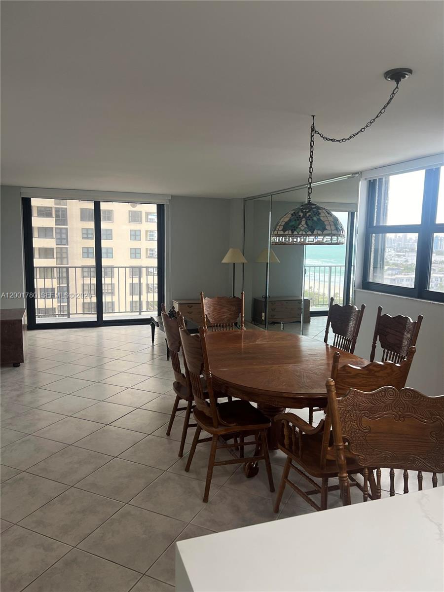 2625 Collins Ave 1101