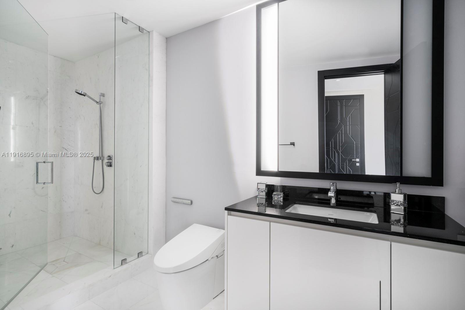 18555 COLLINS AVENUE COND - Residential Lease