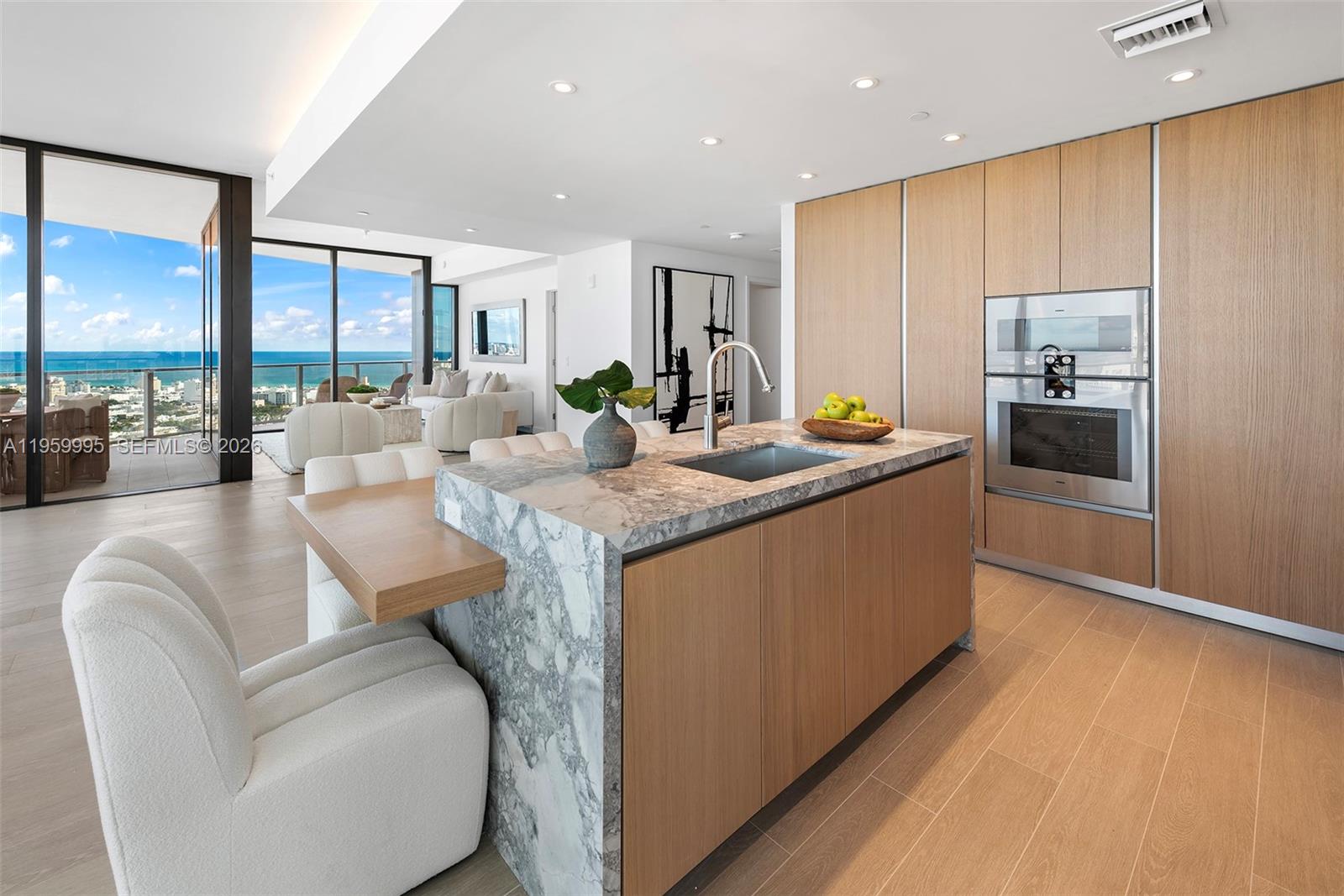 FIVE PARK - Residential