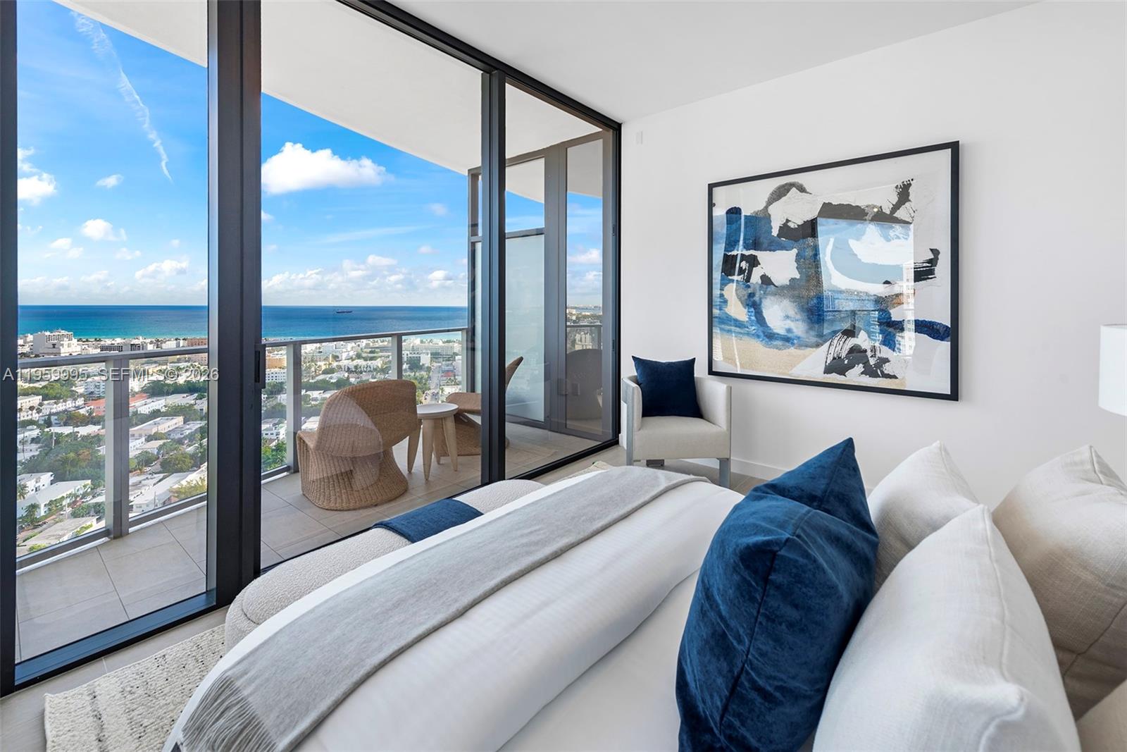 FIVE PARK - Residential