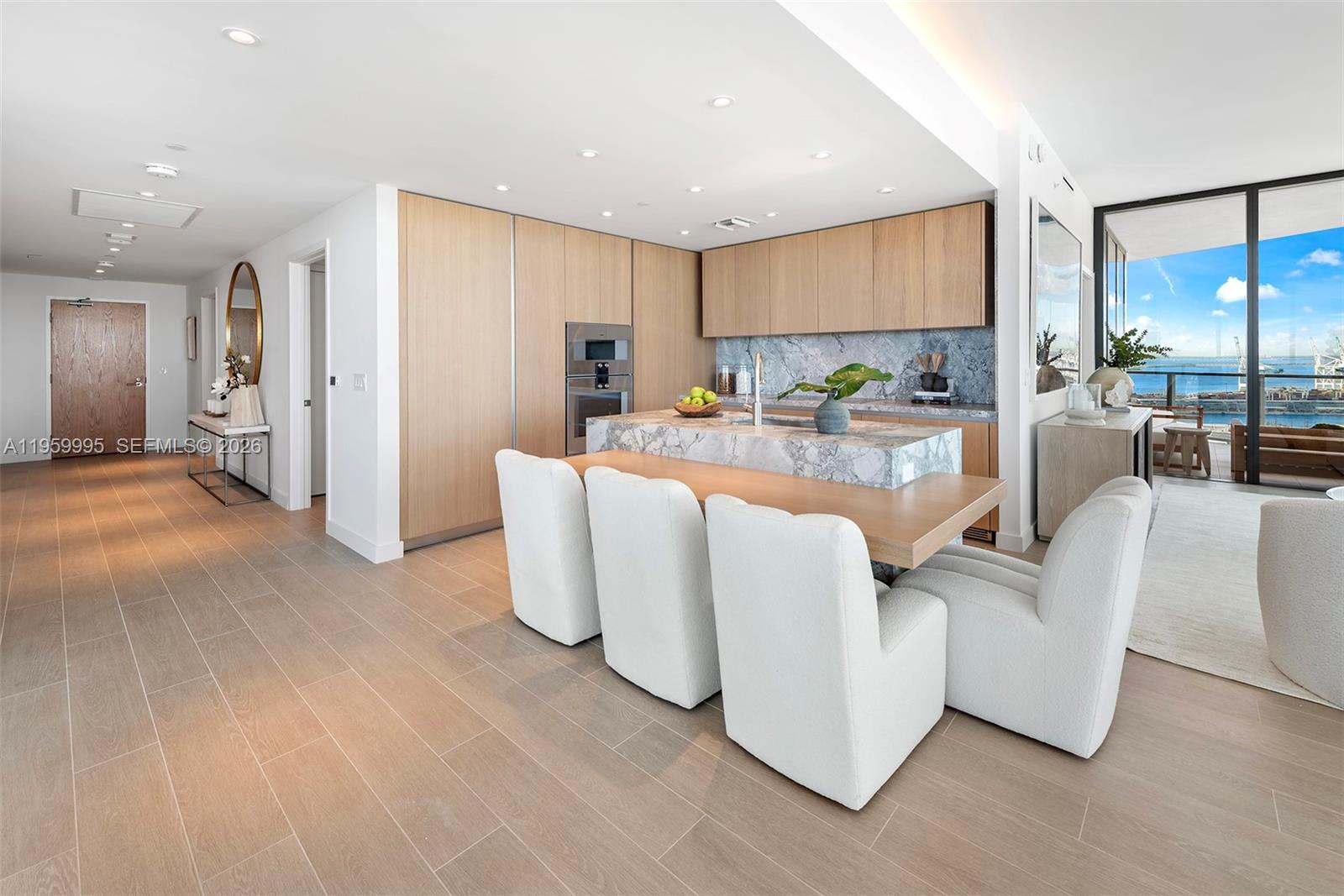 FIVE PARK - Residential