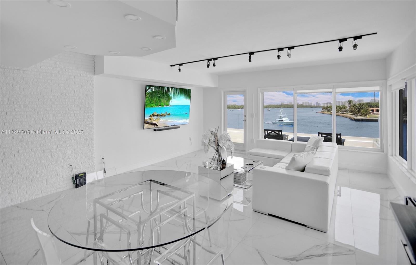 Rental Property at 286 Bal Bay Dr 3C, Bal Harbour, Miami-Dade County, Florida - Bedrooms: 3 
Bathrooms: 3  - $7,500 MO.