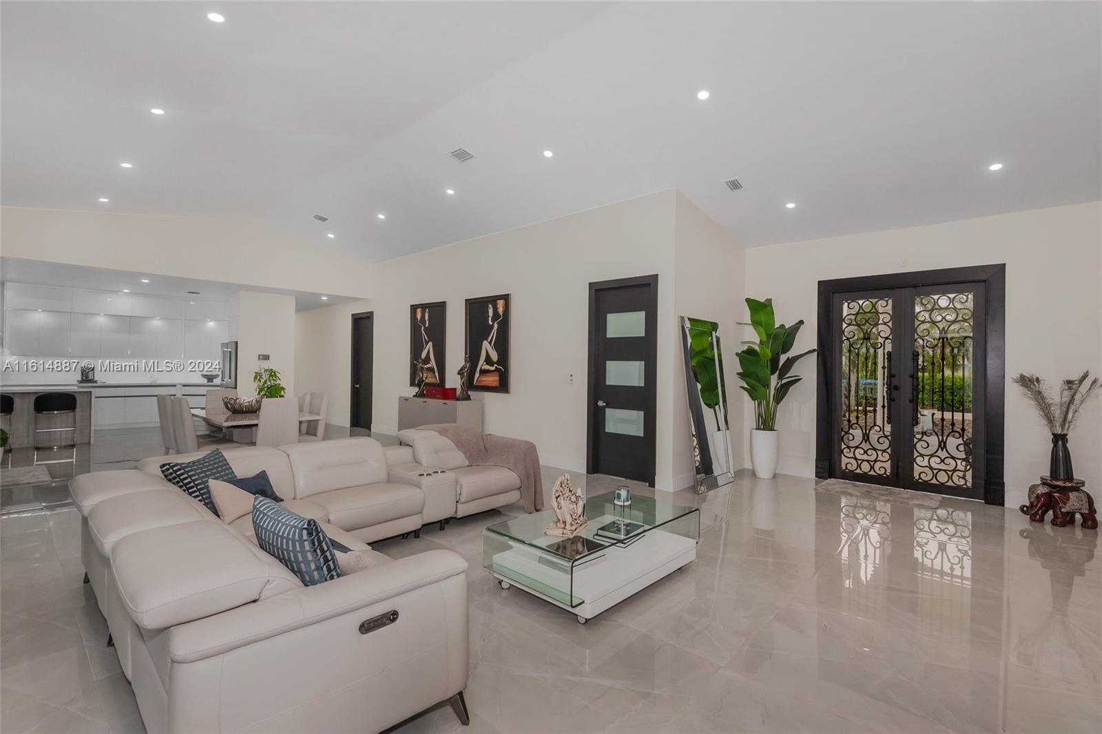 J G HEADS FARMS UNIT A - Residential