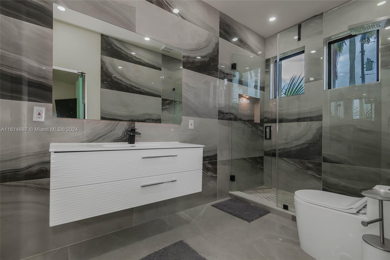 J G HEADS FARMS UNIT A - Residential