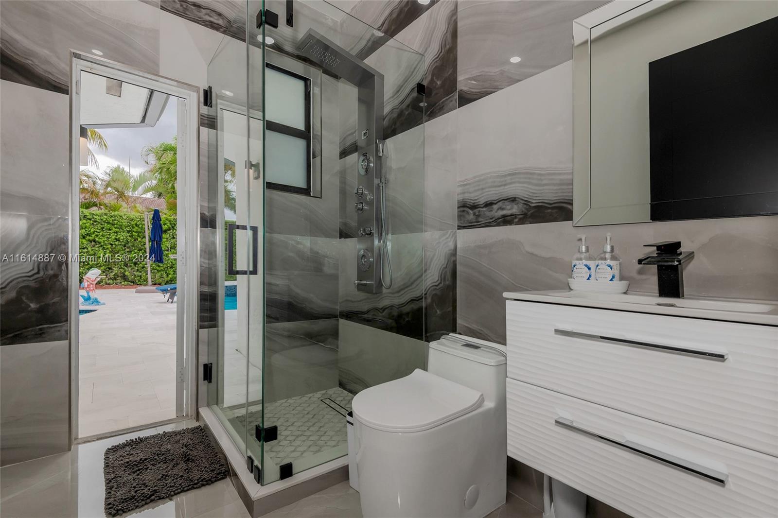 J G HEADS FARMS UNIT A - Residential