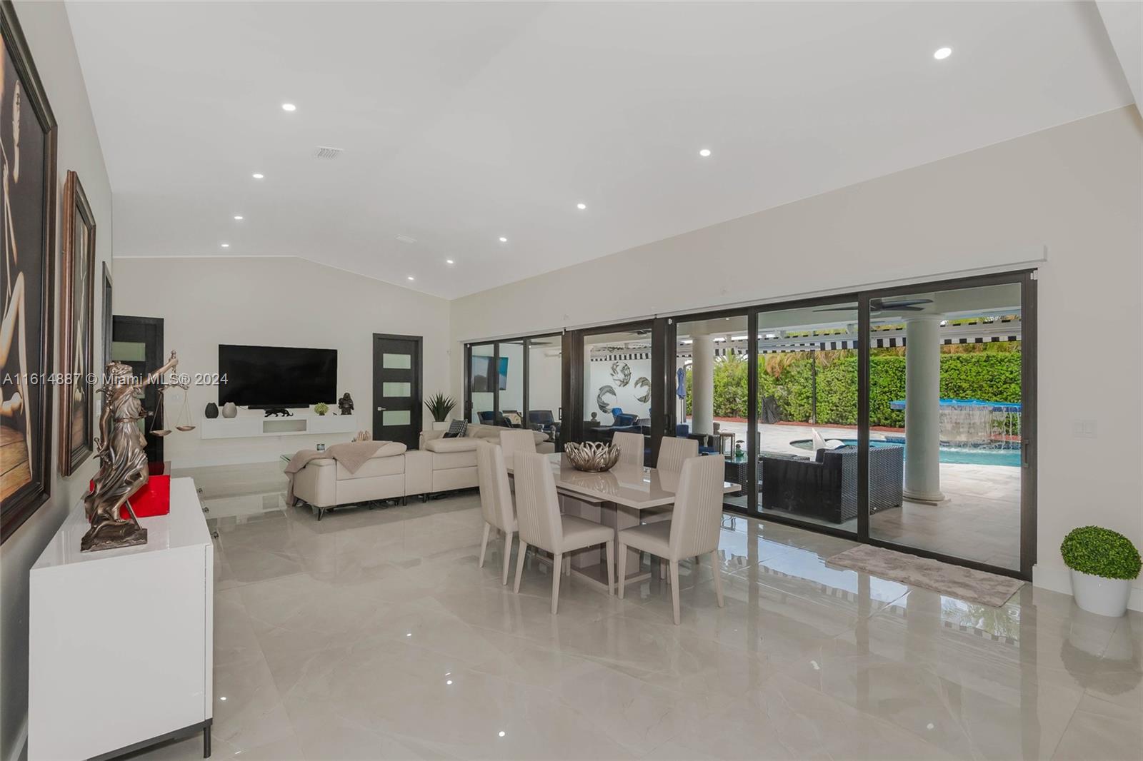 J G HEADS FARMS UNIT A - Residential