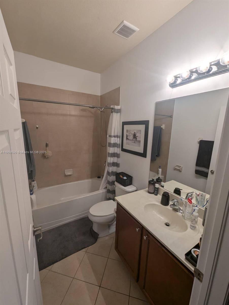 INTERLAKEN - Residential Lease