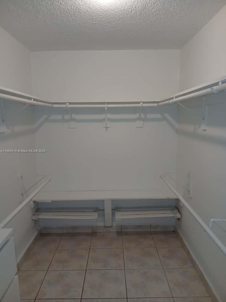 SUMMIT CHASE CONDO - Residential Lease