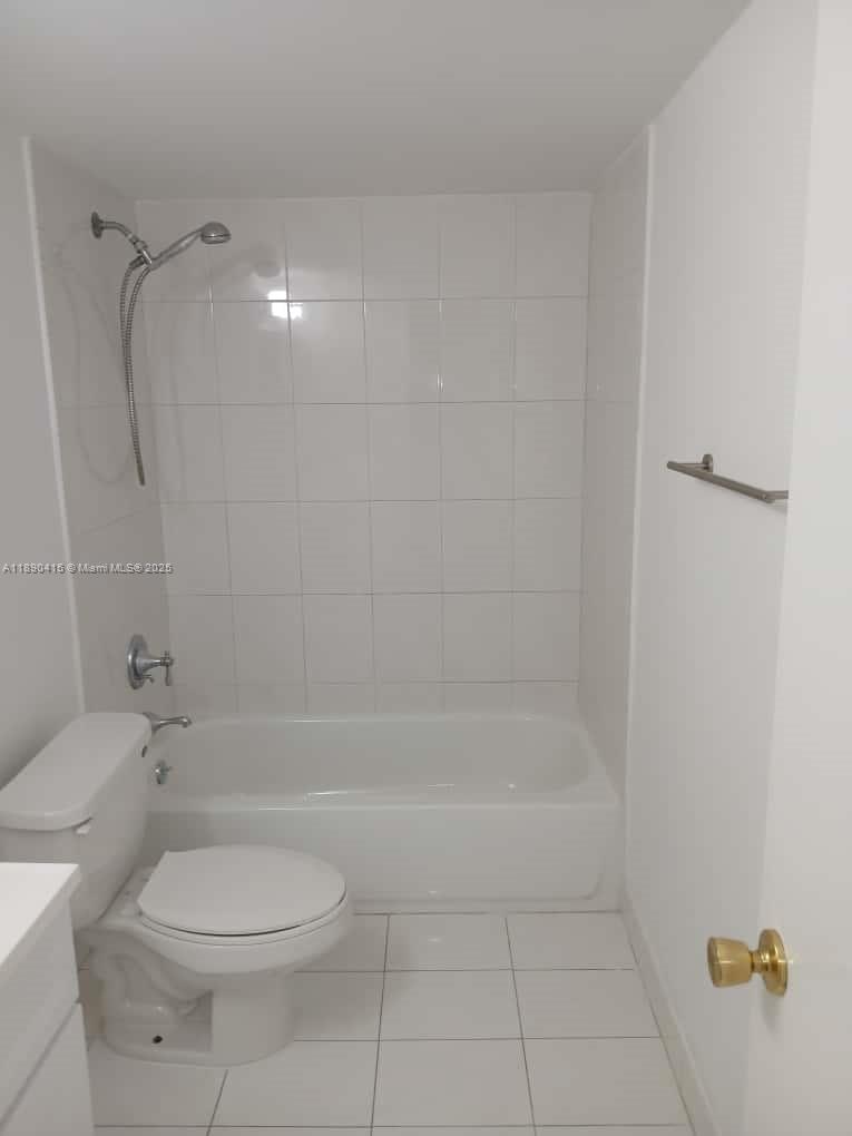 SUMMIT CHASE CONDO - Residential Lease