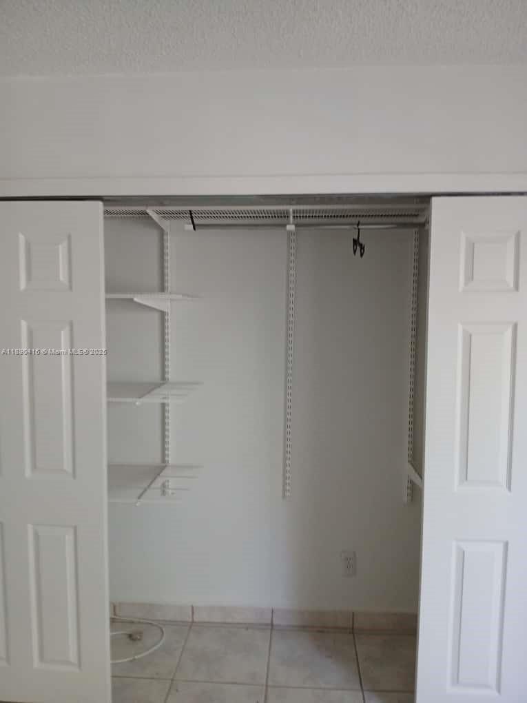 SUMMIT CHASE CONDO - Residential Lease