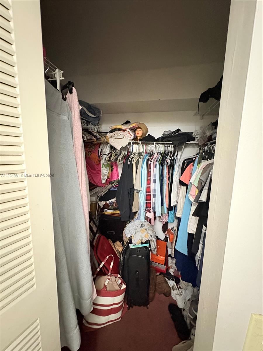 CAMBRIDGE AT CENTURY VILL - Residential