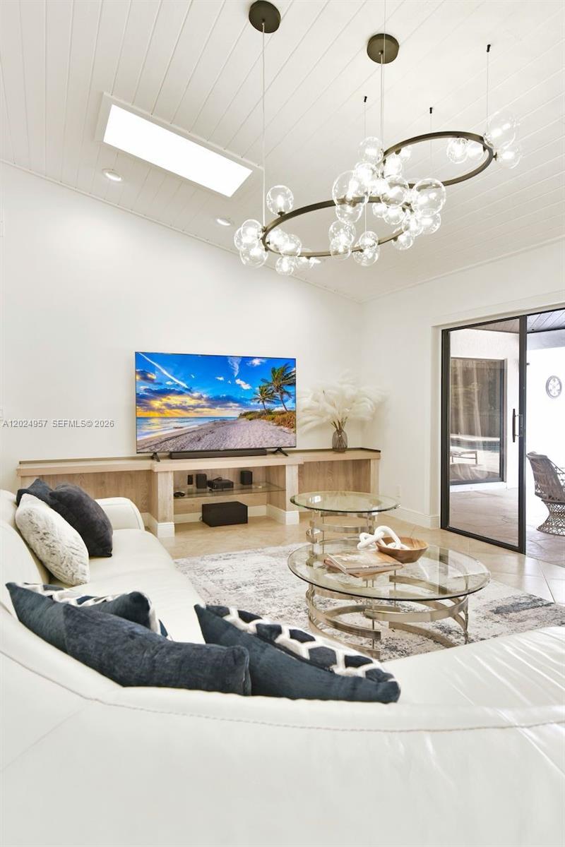 PINEWOOD OF WELLINGTON - Residential