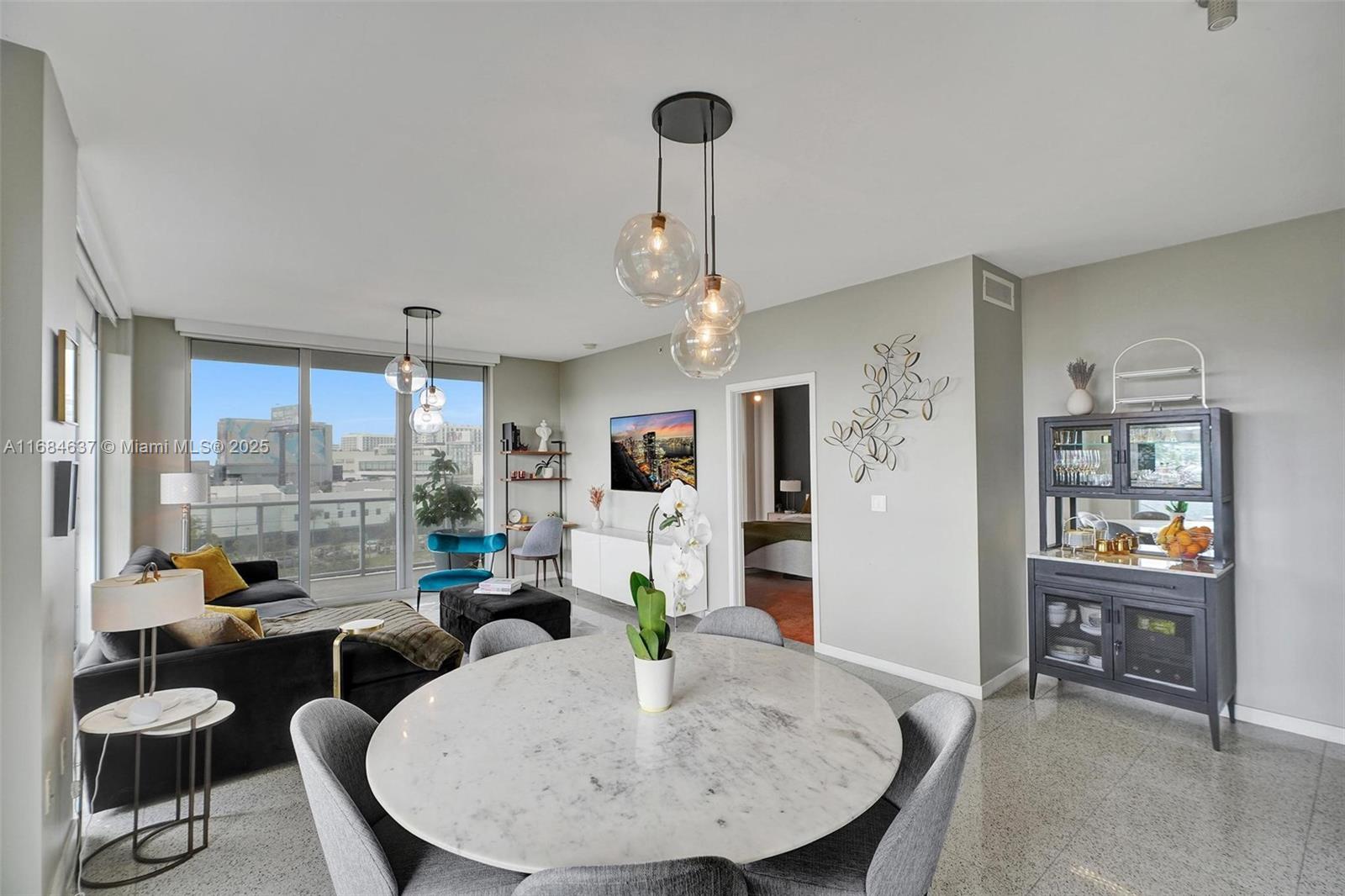 3451 NE 1st Ave M0402