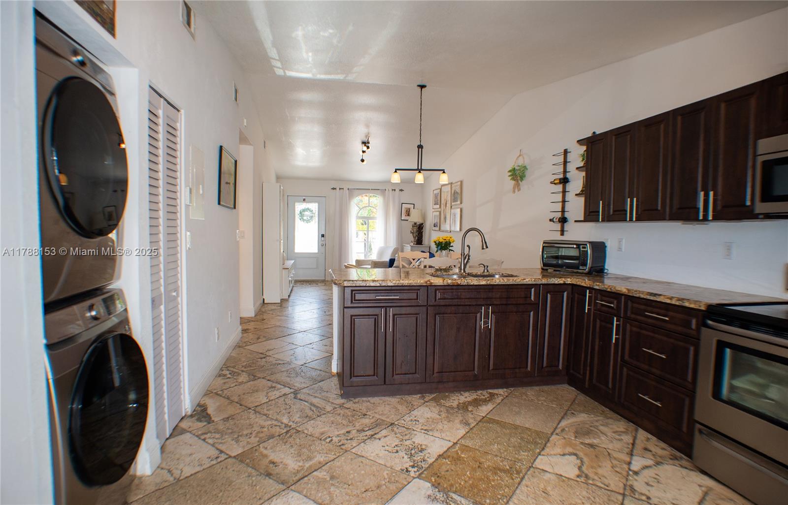 SAN MATEO - Residential