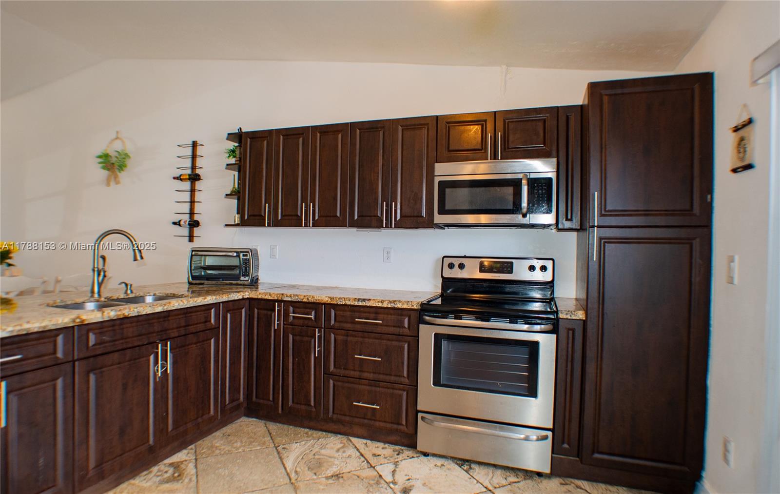 SAN MATEO - Residential
