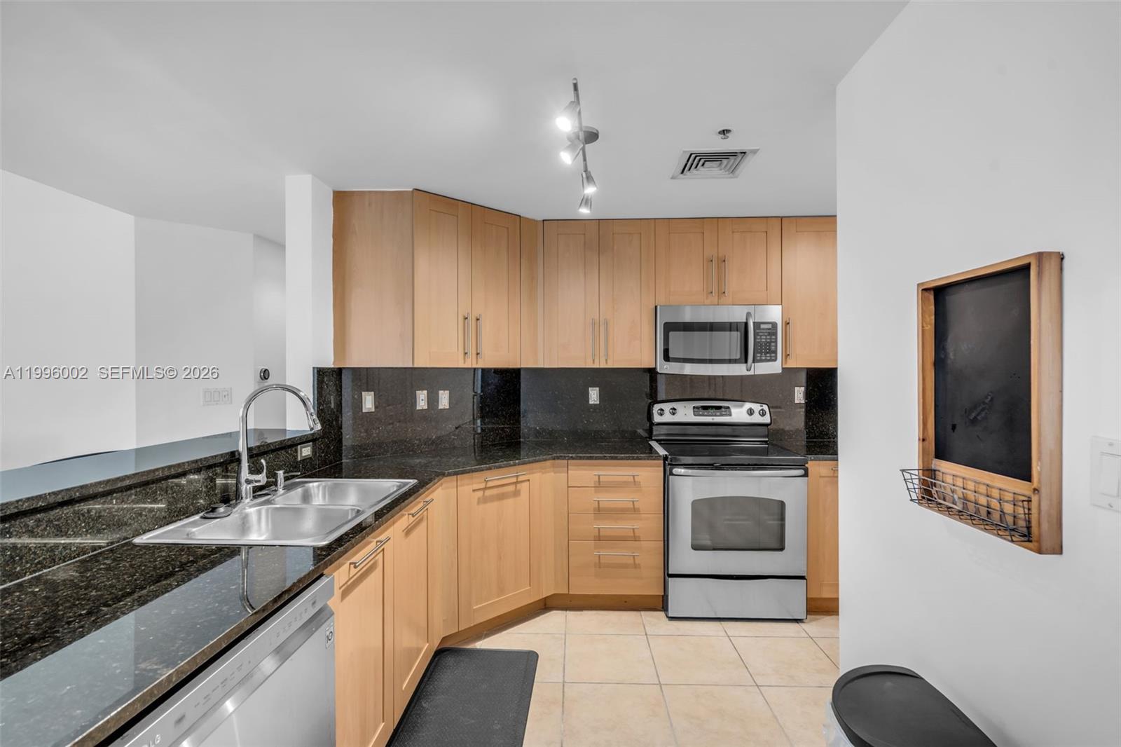 NURIVER LANDING CONDO - Residential