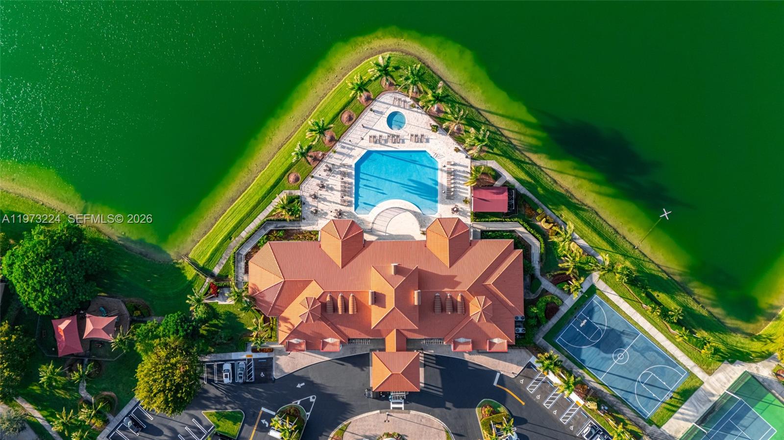 CUTLER CAY - Residential