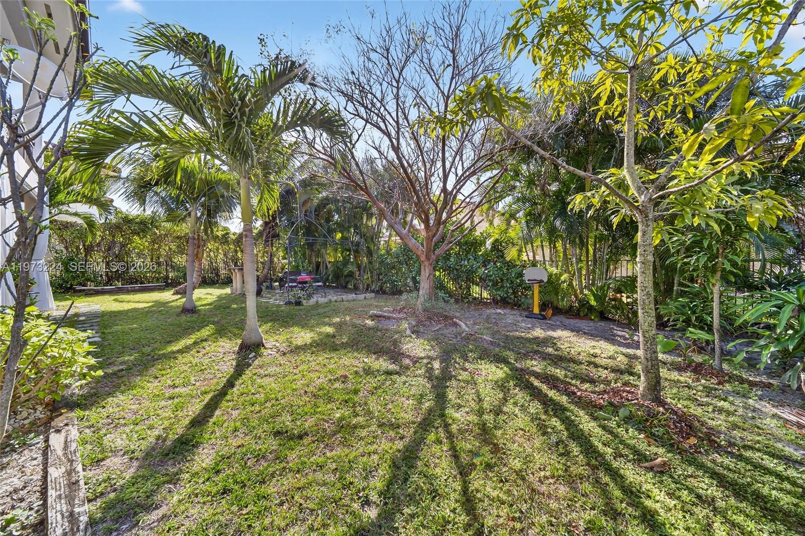 CUTLER CAY - Residential