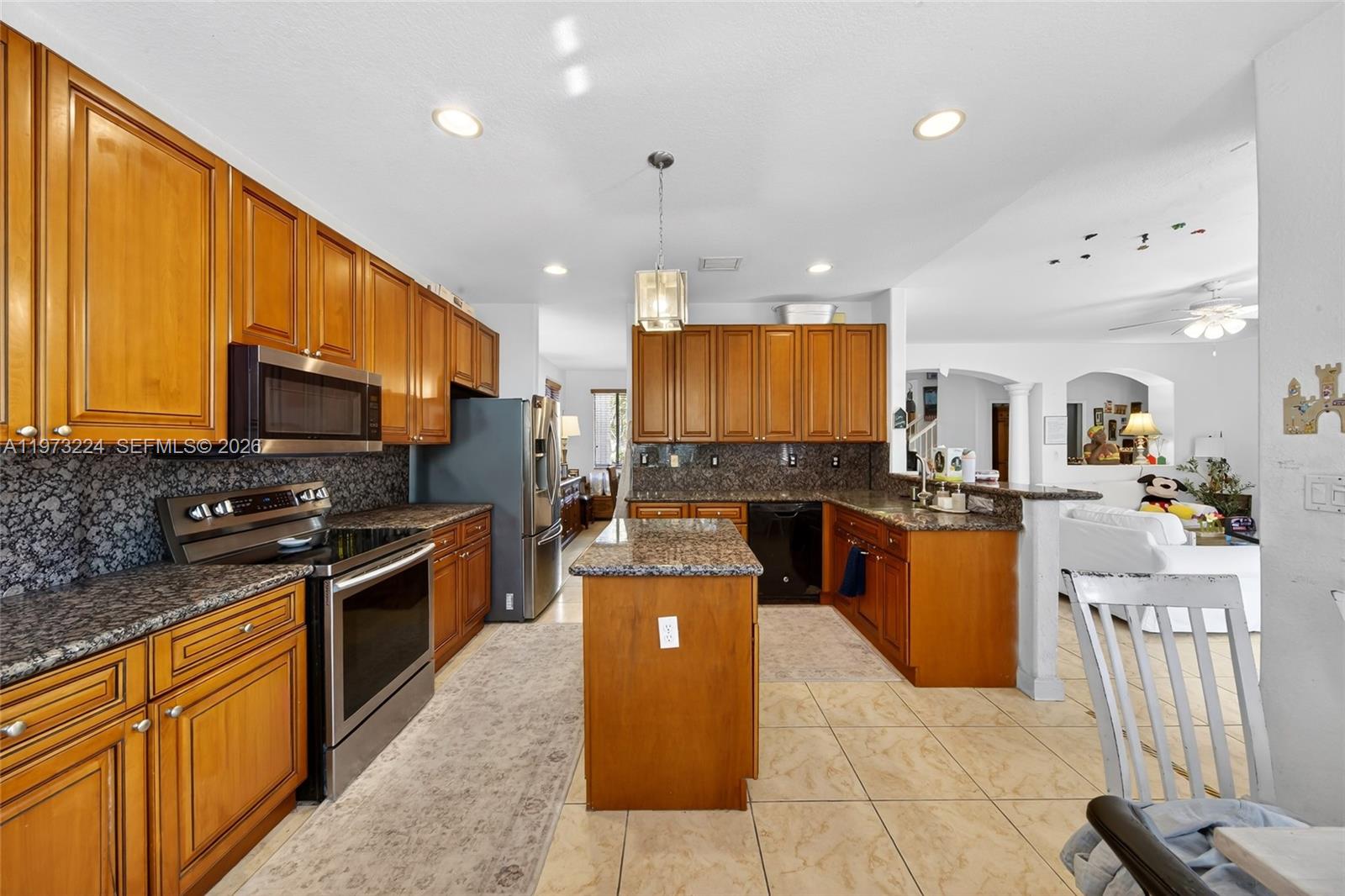 CUTLER CAY - Residential