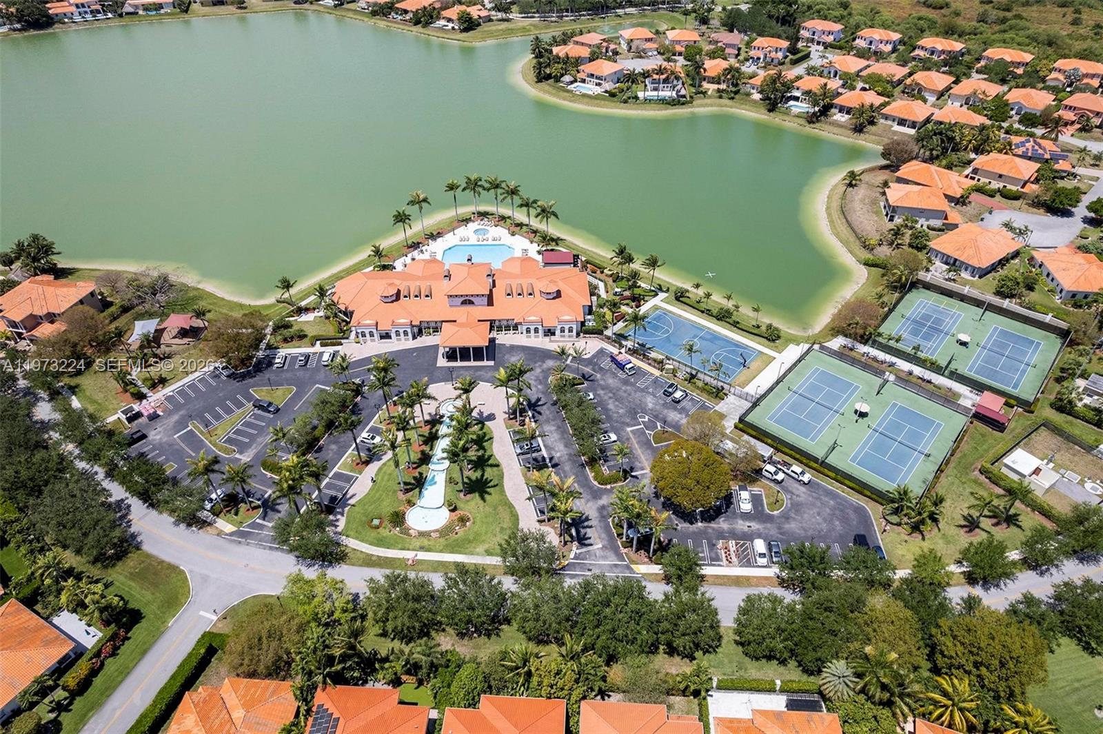 CUTLER CAY - Residential