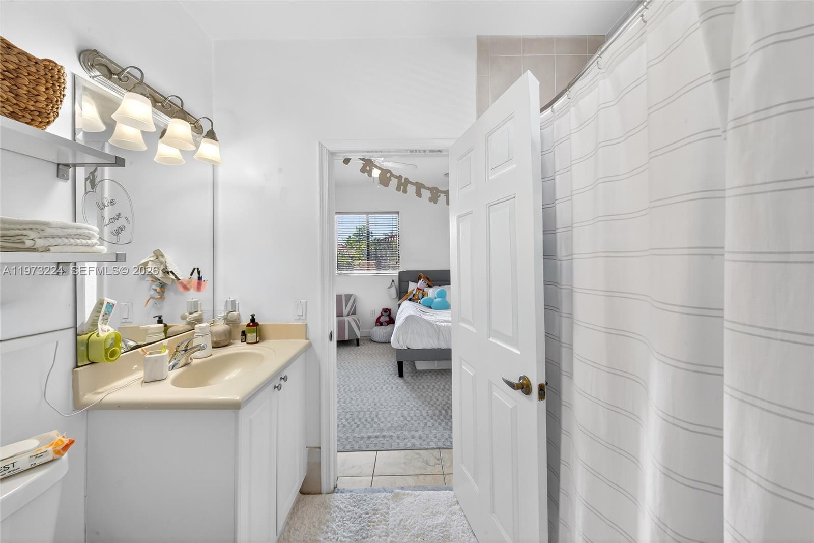 CUTLER CAY - Residential