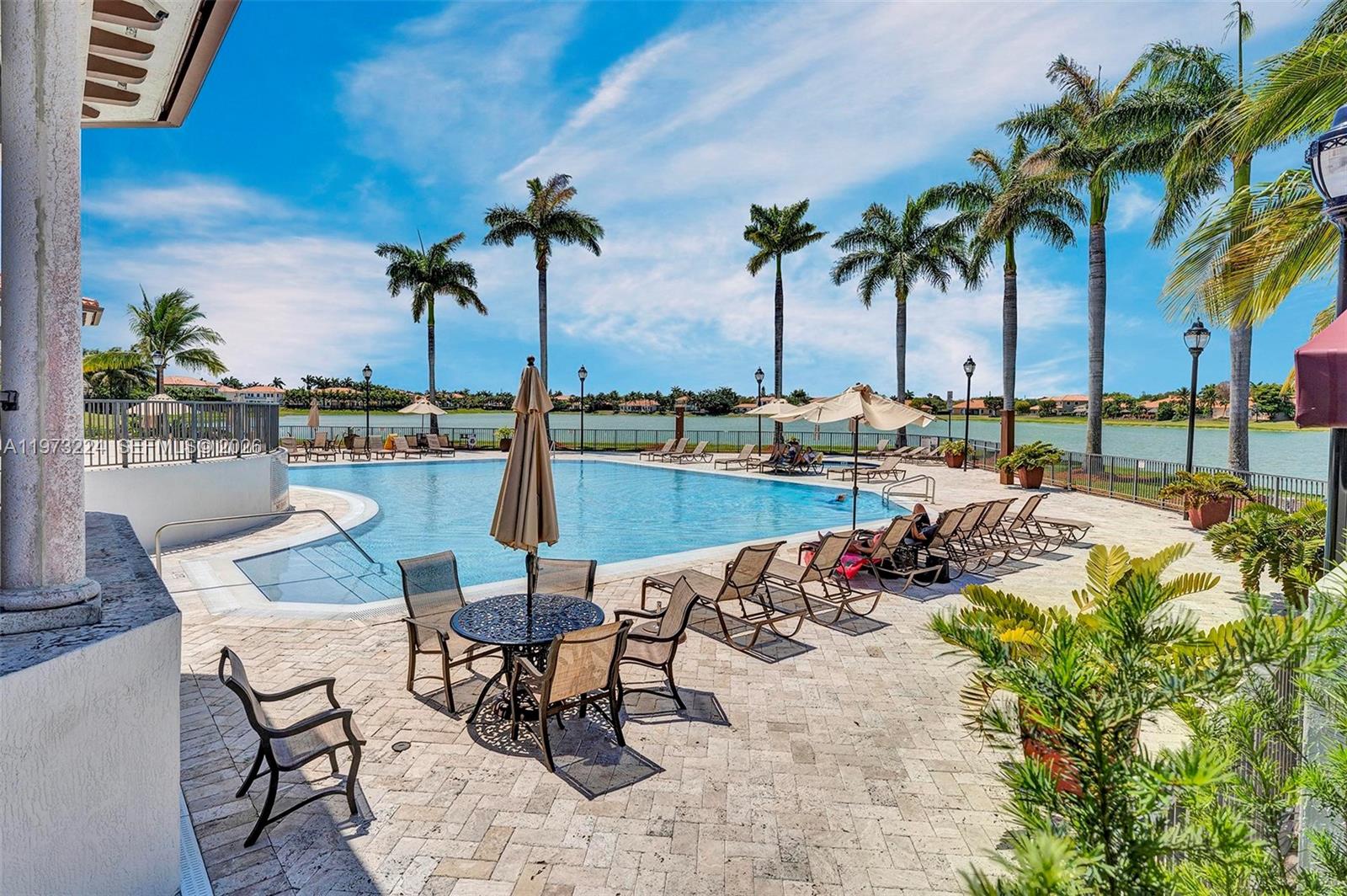 CUTLER CAY - Residential