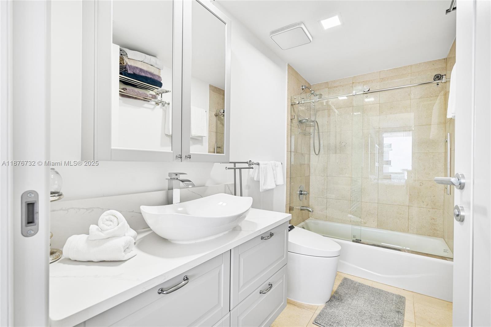 BEACH CLUB TWO CONDO - Residential Lease