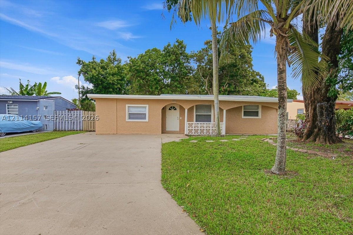2580 NW 62nd Ave