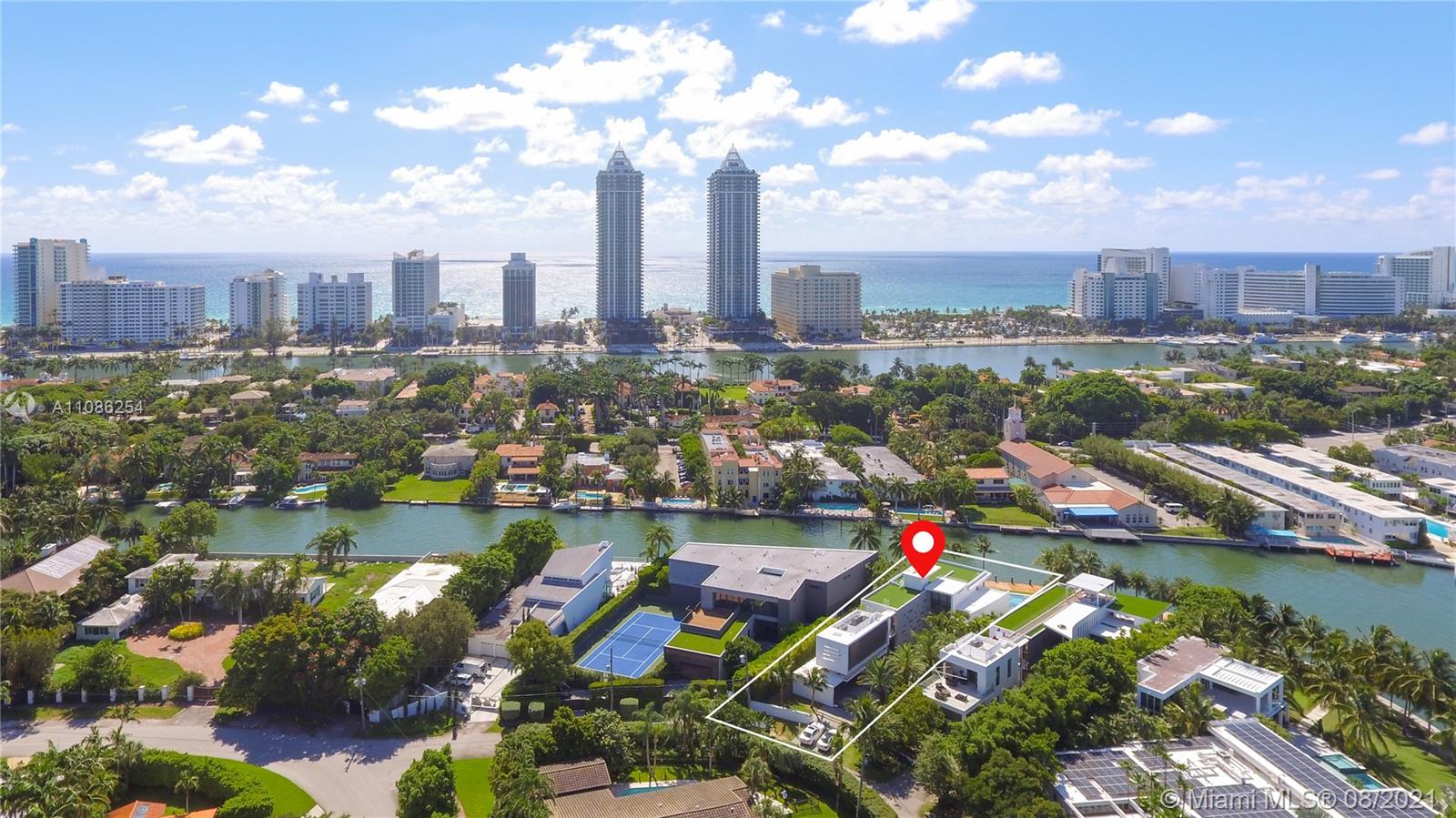 SURPRISE POINT - Residential