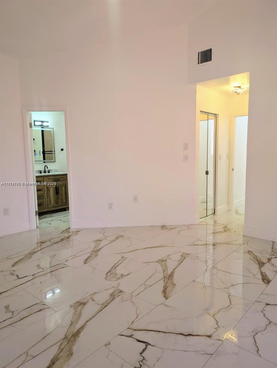 PEMBROKE LAKES SOUTH - Residential Lease