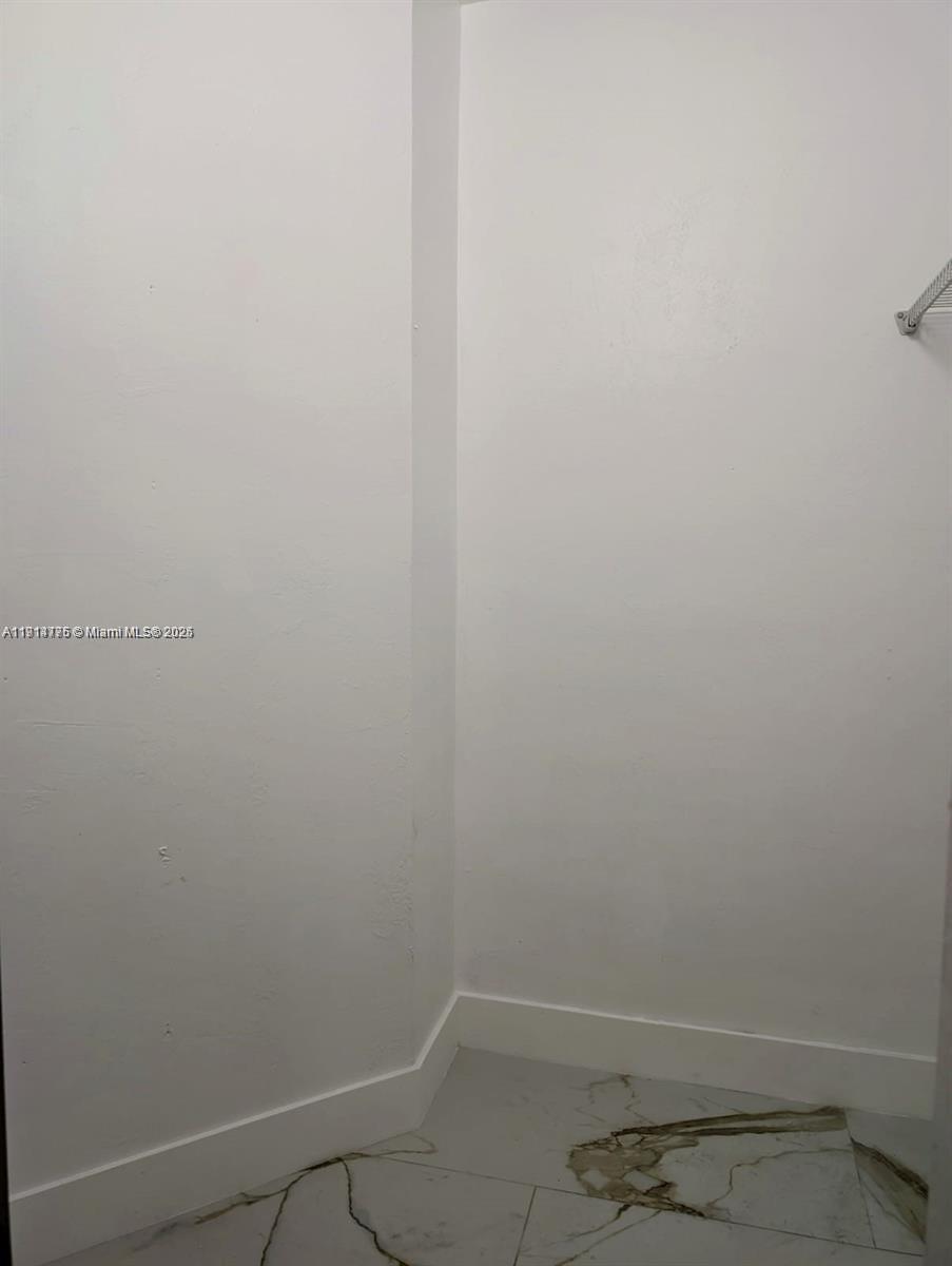 PEMBROKE LAKES SOUTH - Residential Lease