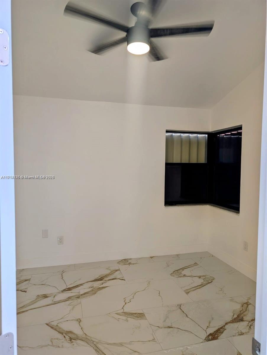 PEMBROKE LAKES SOUTH - Residential Lease