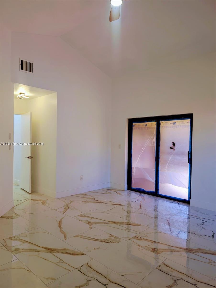 PEMBROKE LAKES SOUTH - Residential Lease