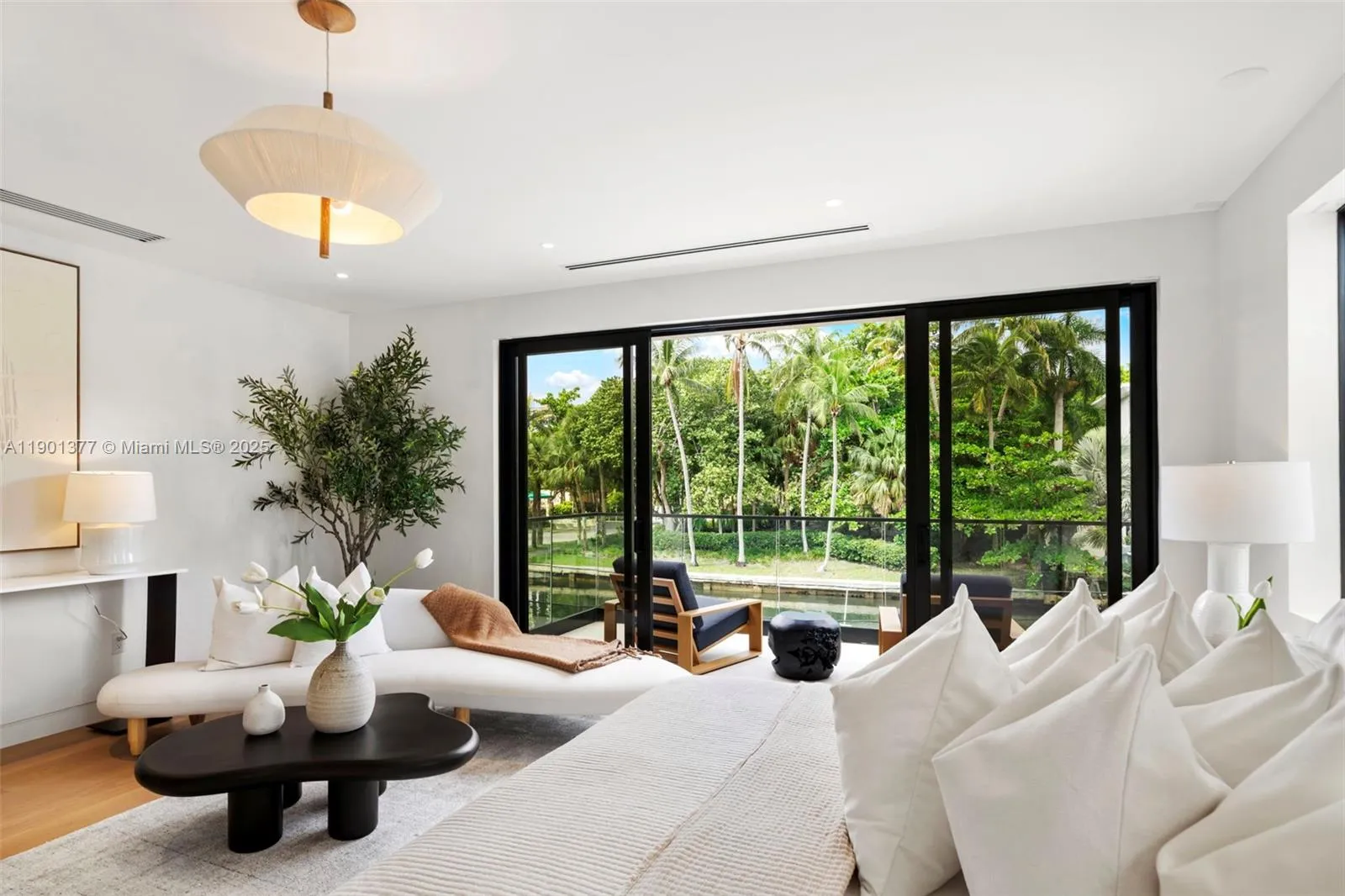 Miami, Florida 33133, United States, 4 Bedrooms Bedrooms, ,4 BathroomsBathrooms,Residential,Active,233653