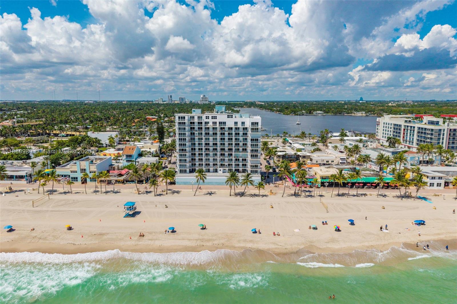 EDGEWATER BEACH TOWERS CO - Residential