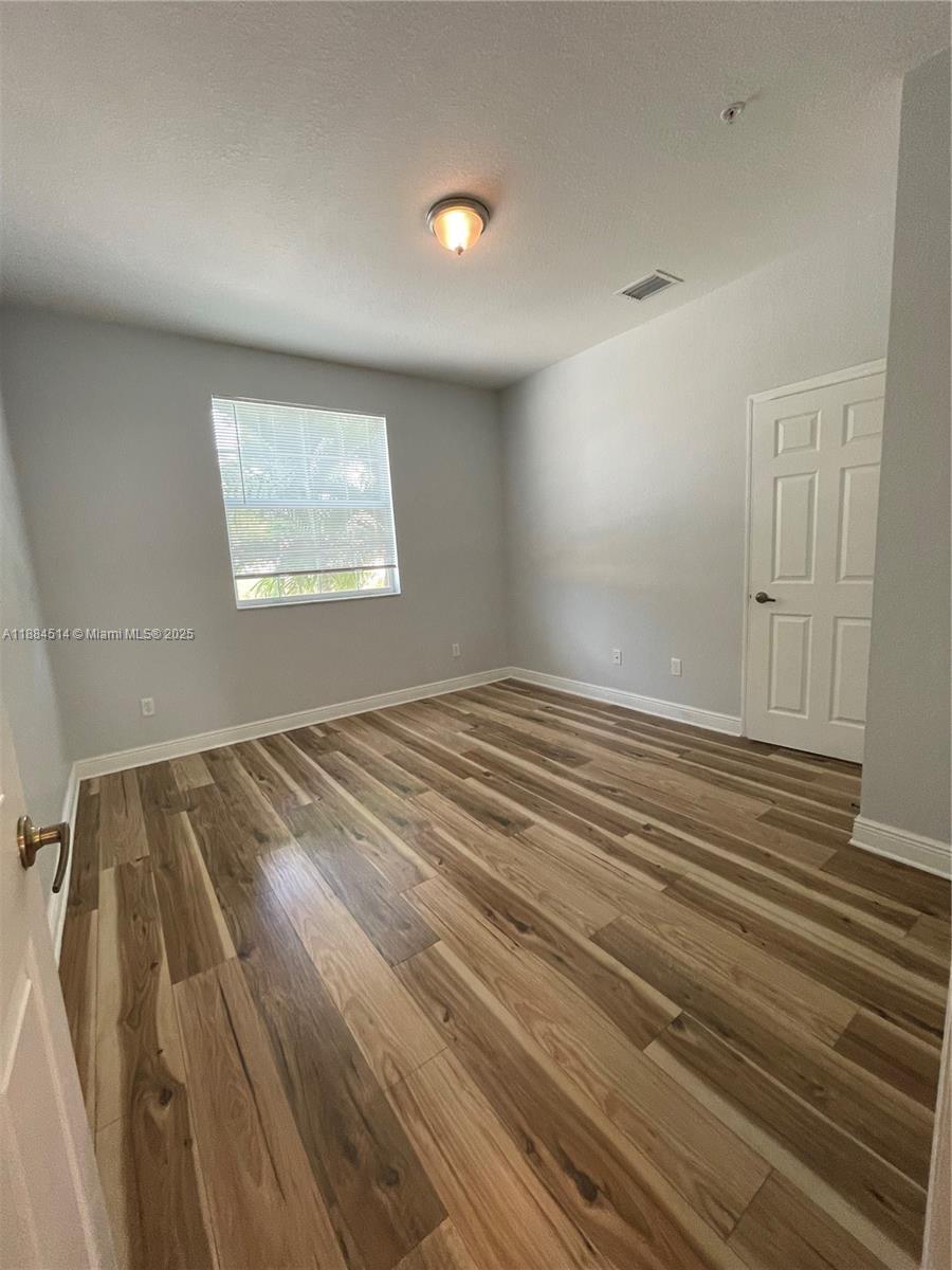 COBBLESTONE II - Residential Lease