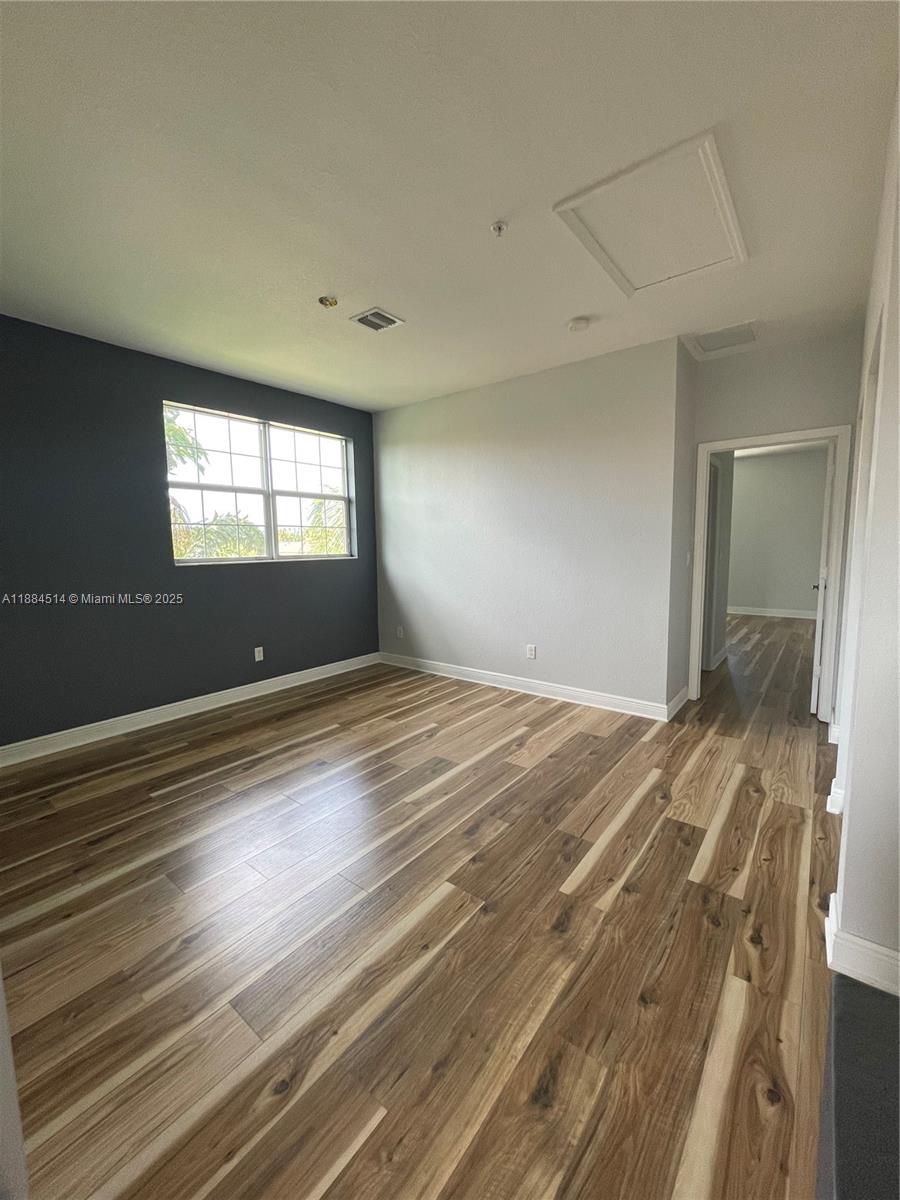 COBBLESTONE II - Residential Lease