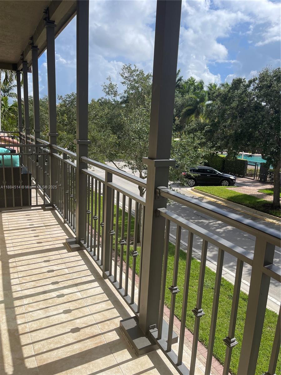 COBBLESTONE II - Residential Lease